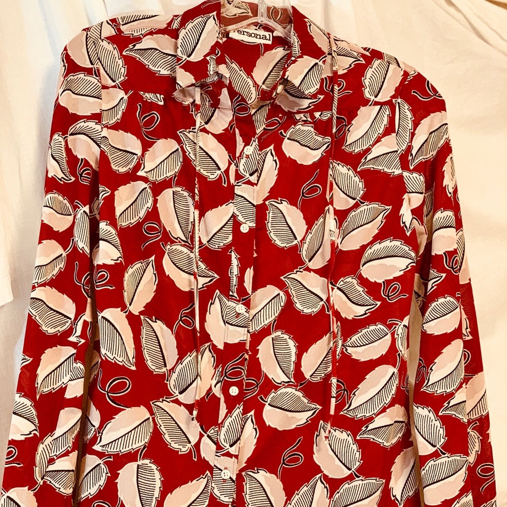 VINTAGE 1970’s- Burgundy Beige/Black Leaf Blouse